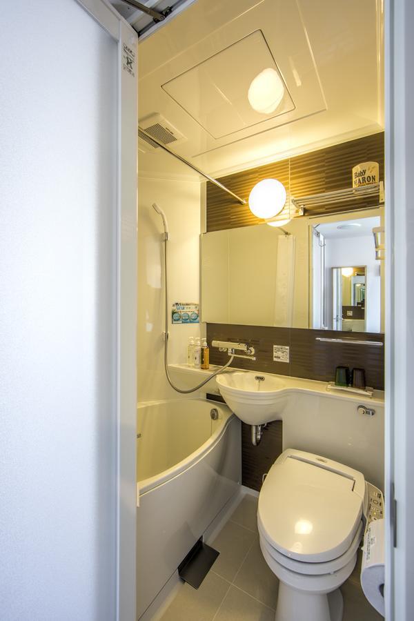 Super Hotel Totsuka Eki Higashiguchi Yokohama  Bagian luar foto